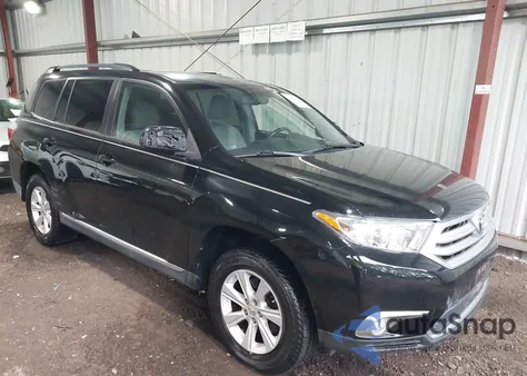 2011 Toyota Highlander Se V6 from USA, damaged, VIN 5TDZK3EH9BS039901